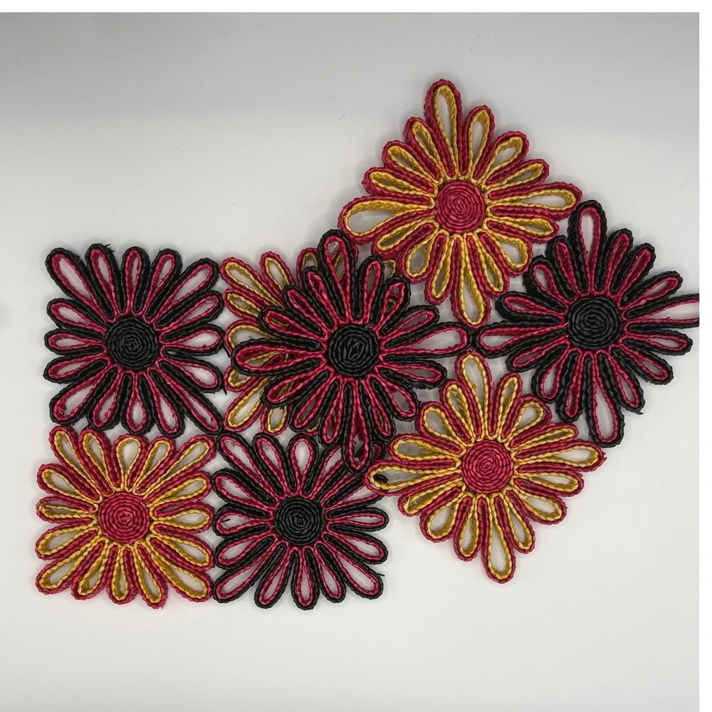 Vintage 70s‎ Straw Raffia Trivet Placemats Set of 2 Boho Flower Hot Pad Coasters
